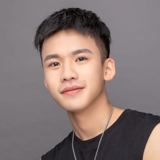 Peter He এর ছবি
