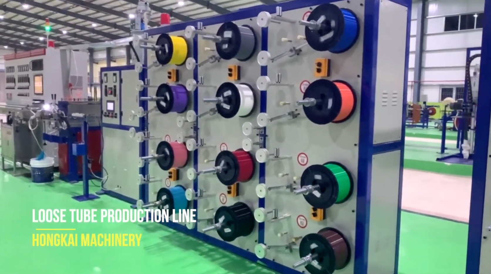 Real HONGKAI loose tube production line with multi-color fiber payoff