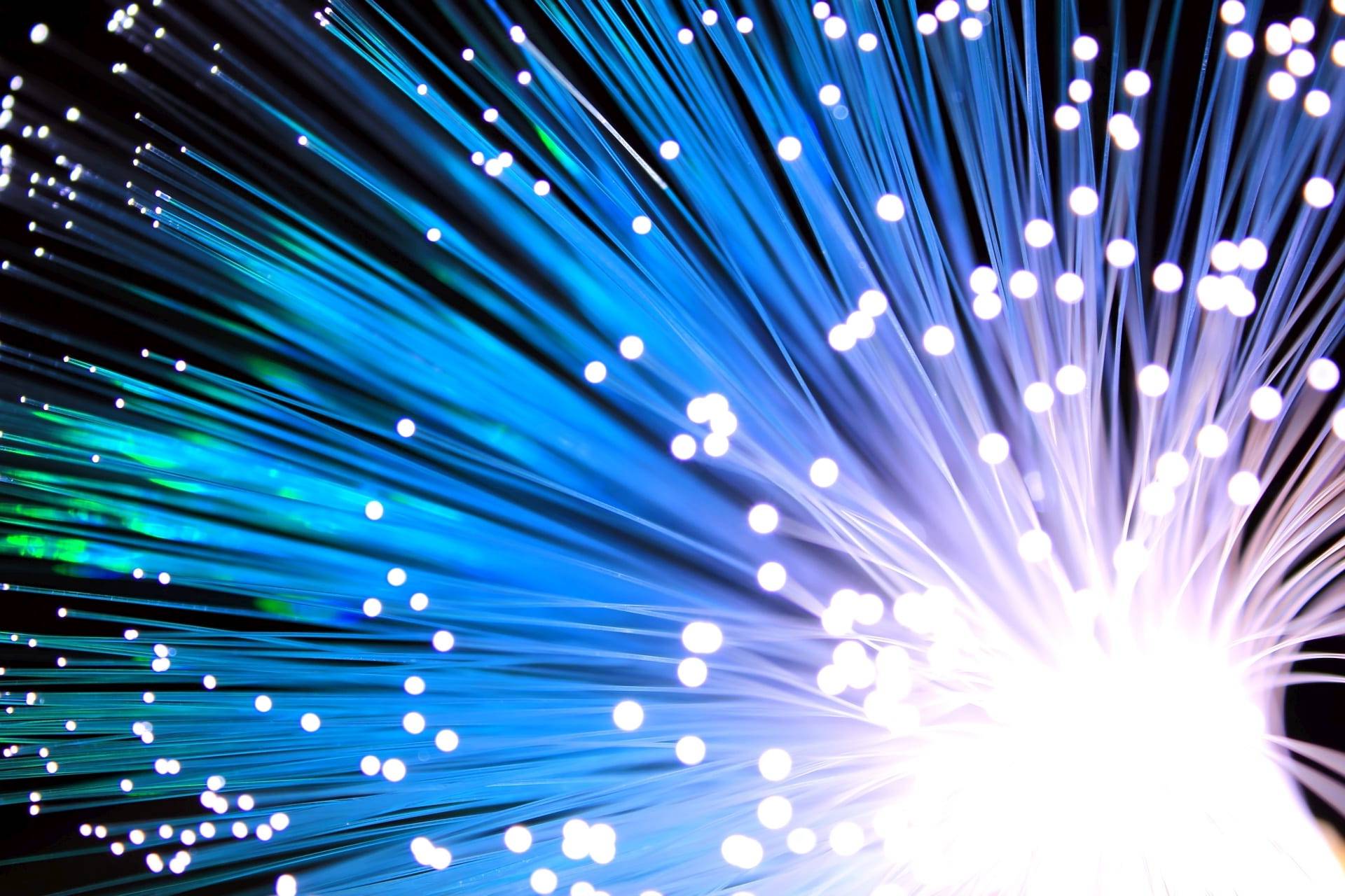 Tongguang Communications Category Optical fibre imagery used in the communications category on the listed Tongguang cable company's website